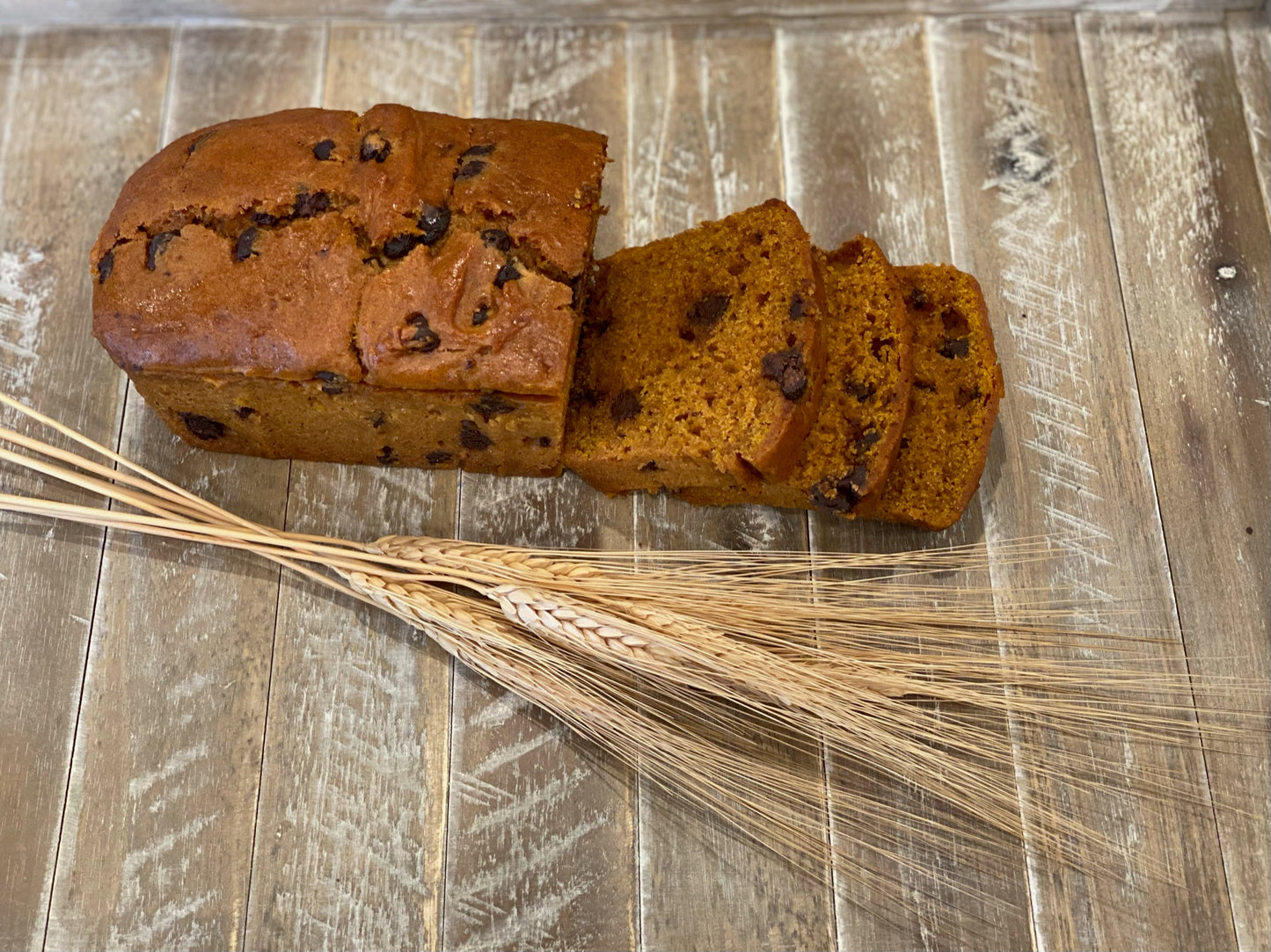 Pumpkin Chocolate Chip Cake Bread